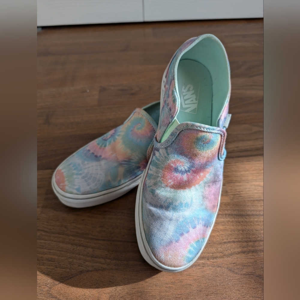 Womens Tye Dye Vans